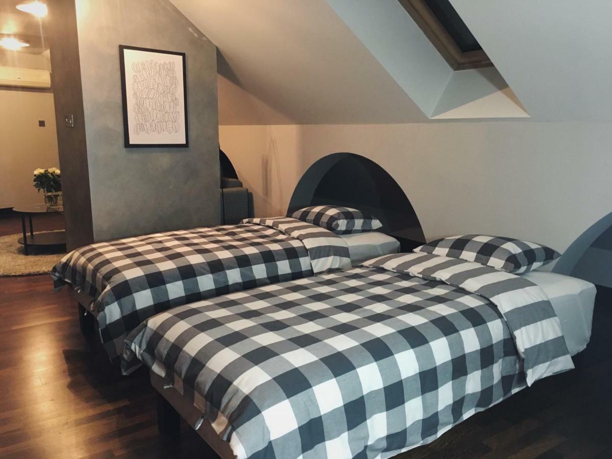 Arkada Wadowice Apartment ภายนอก รูปภาพ